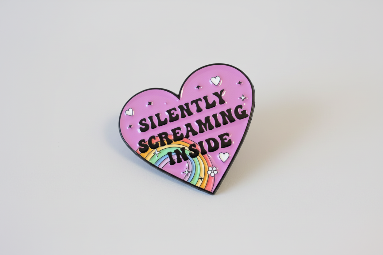 Pin - ”Silently screaming inside”